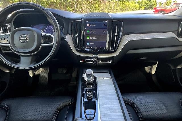 2022 Volvo XC60 Vehicle Photo in Houston, TX 77007