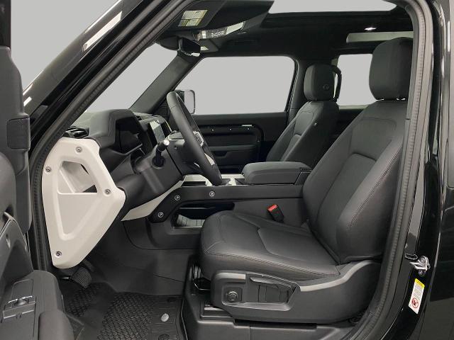 2025 Defender Vehicle Photo in Appleton, WI 54913