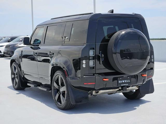 2024 Defender Vehicle Photo in AUSTIN, TX 78717