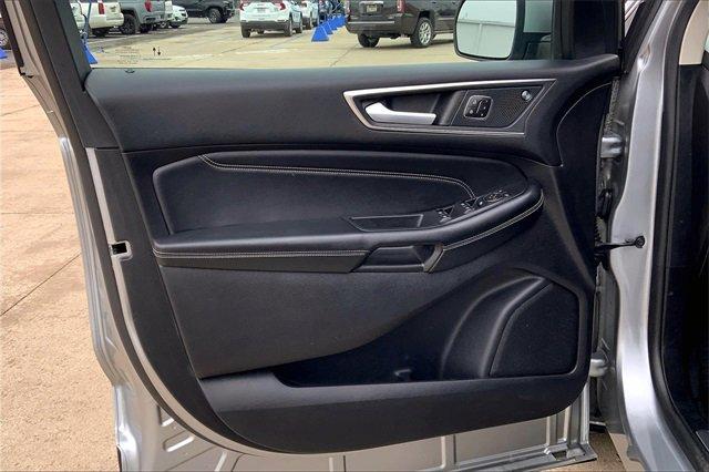 2022 Ford Edge Vehicle Photo in TOPEKA, KS 66609-0000