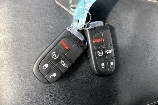 2021 Dodge Charger Vehicle Photo in Kansas City, MO 64114