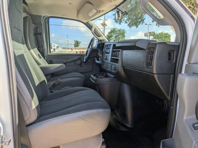 2023 GMC Savana Cargo Van Vehicle Photo in SELMA, TX 78154-1459
