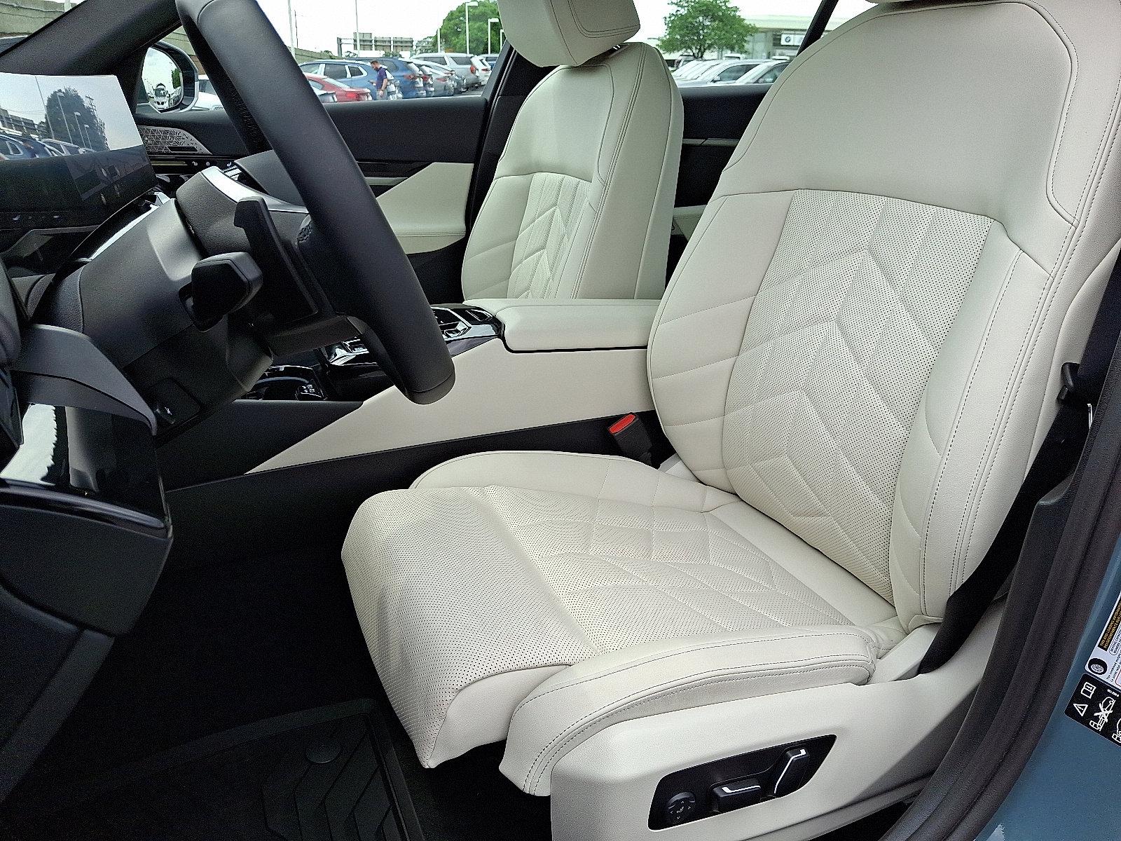 2024 BMW 530i xDrive Vehicle Photo in Lancaster, PA 17601