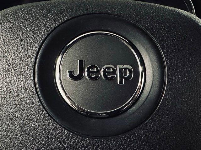 2018 Jeep Grand Cherokee Vehicle Photo in MEDINA, OH 44256-9631