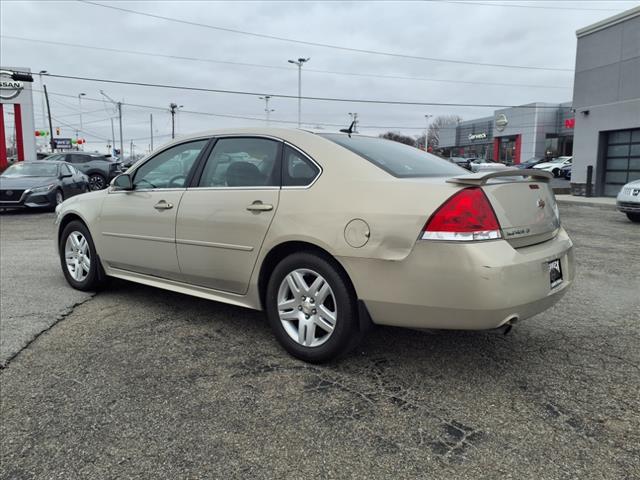 2012 Chevrolet Impala LT photo 4