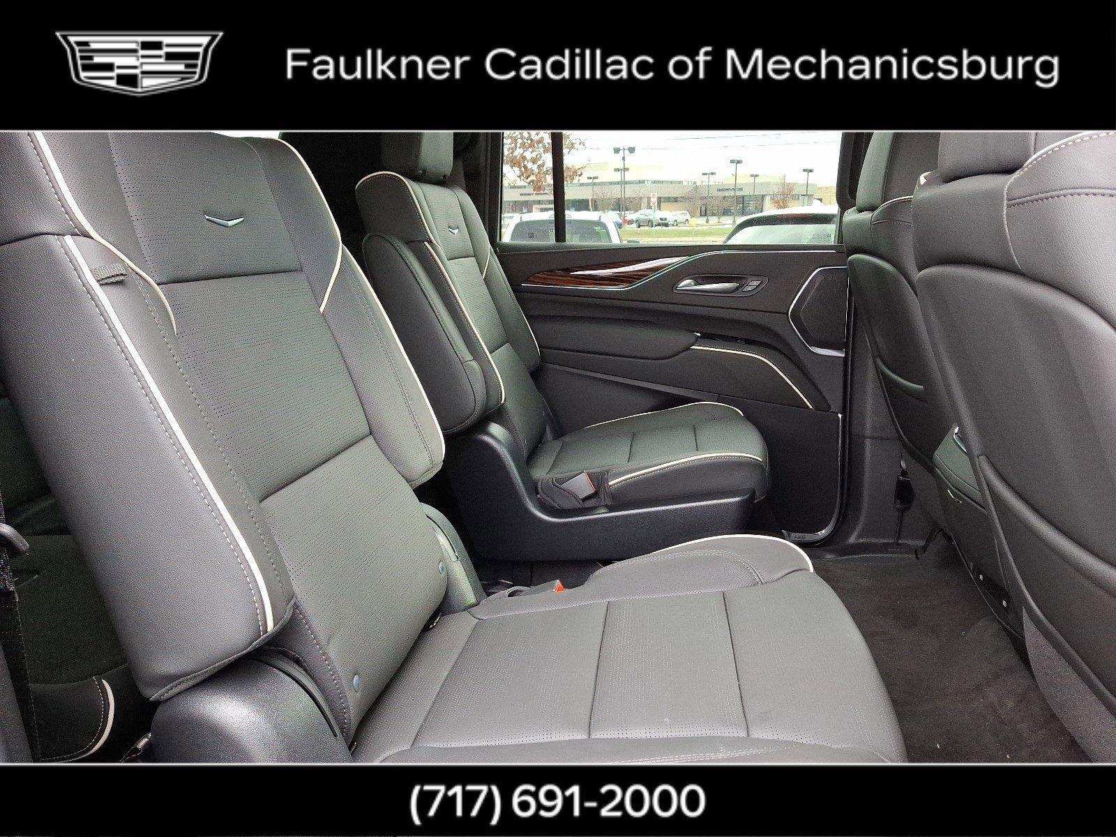 2024 Cadillac Escalade ESV Vehicle Photo in MECHANICSBURG, PA 17050-1707