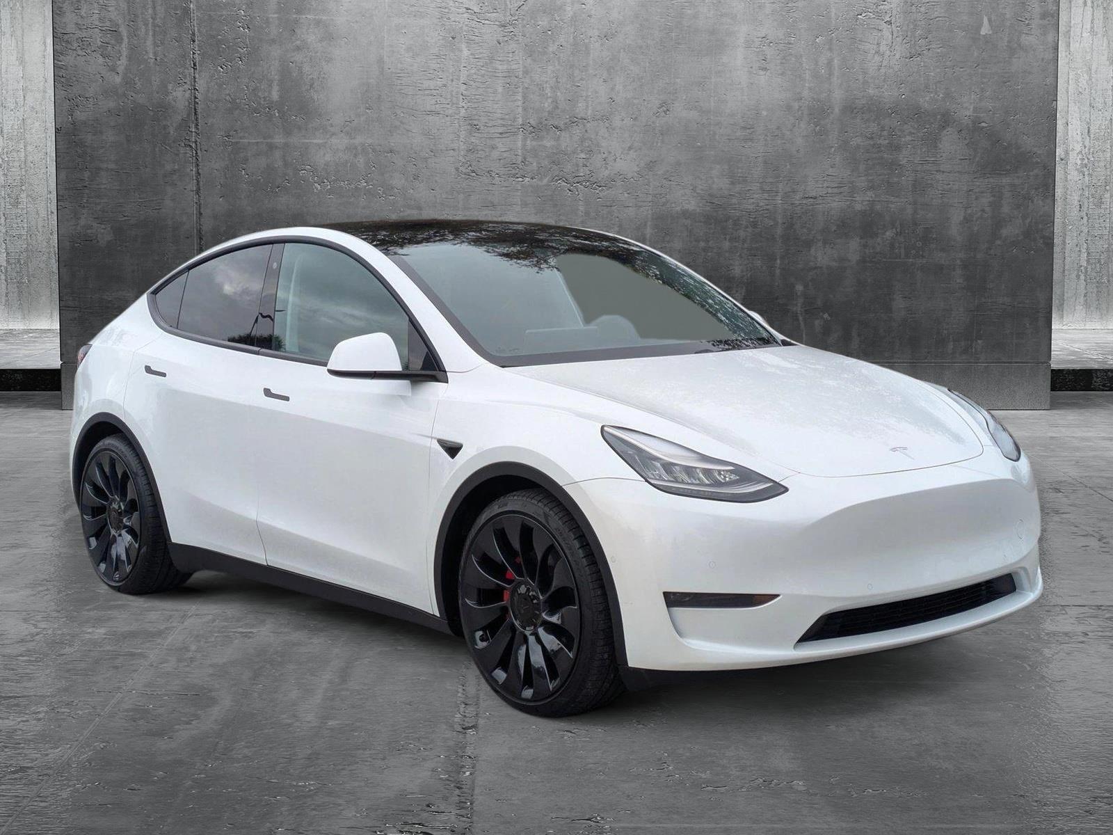 2020 Tesla Model Y Vehicle Photo in Sarasota, FL 34231