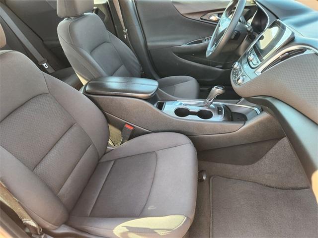 2020 Chevrolet Malibu Vehicle Photo in GAINESVILLE, TX 76240-2013