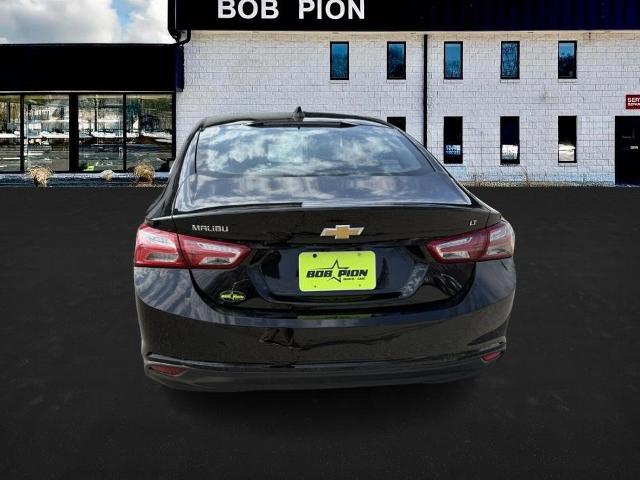 2022 Chevrolet Malibu Vehicle Photo in CHICOPEE, MA 01020-5001