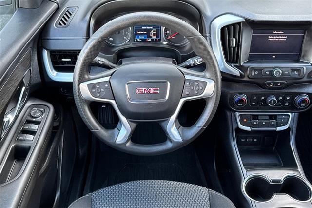 2023 GMC Terrain Vehicle Photo in ELK GROVE, CA 95757-8703