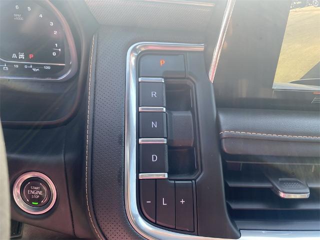 2022 GMC Yukon XL Vehicle Photo in Greenville, TX 75402