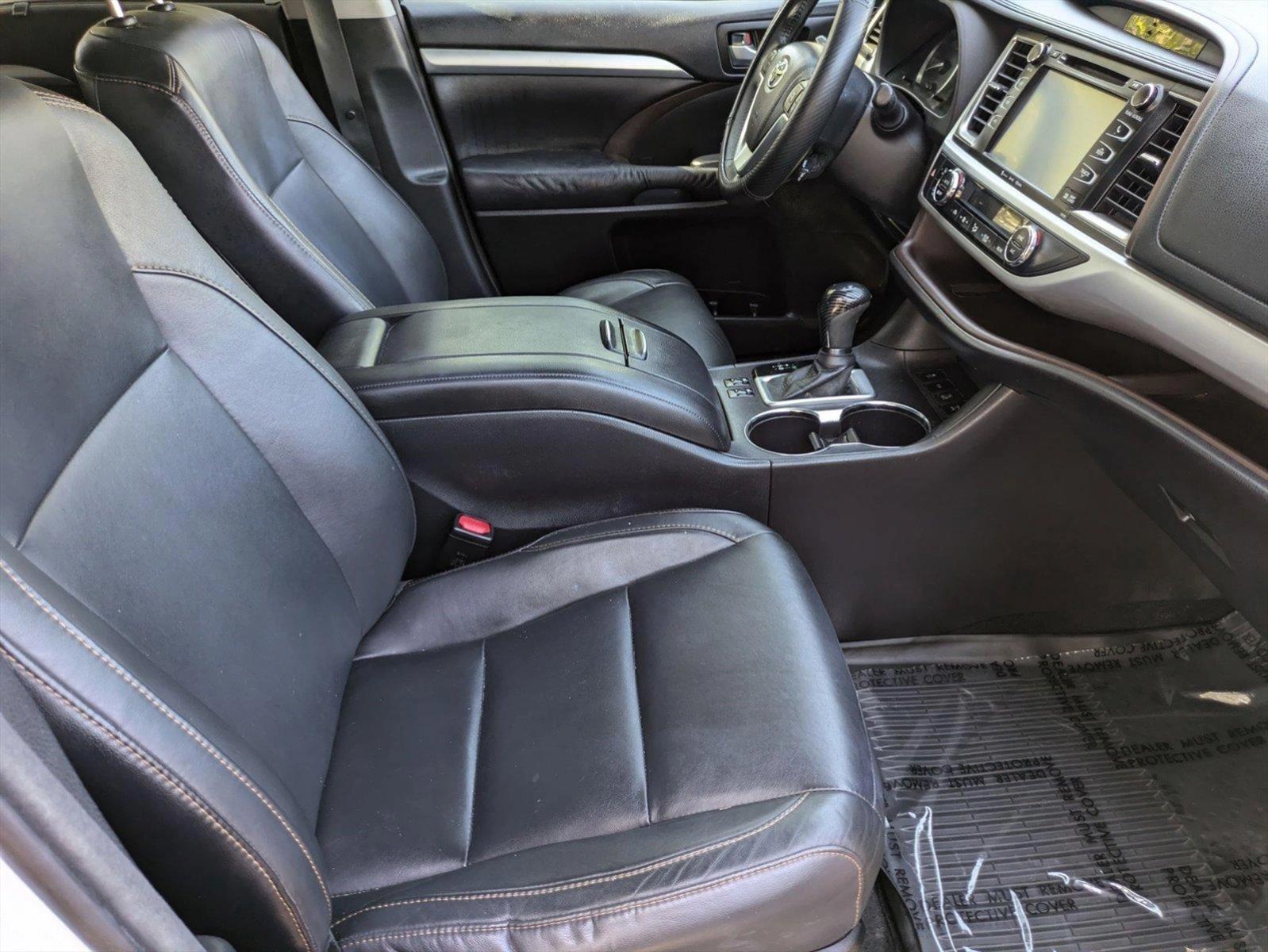 2016 Toyota Highlander Vehicle Photo in Tampa, FL 33614