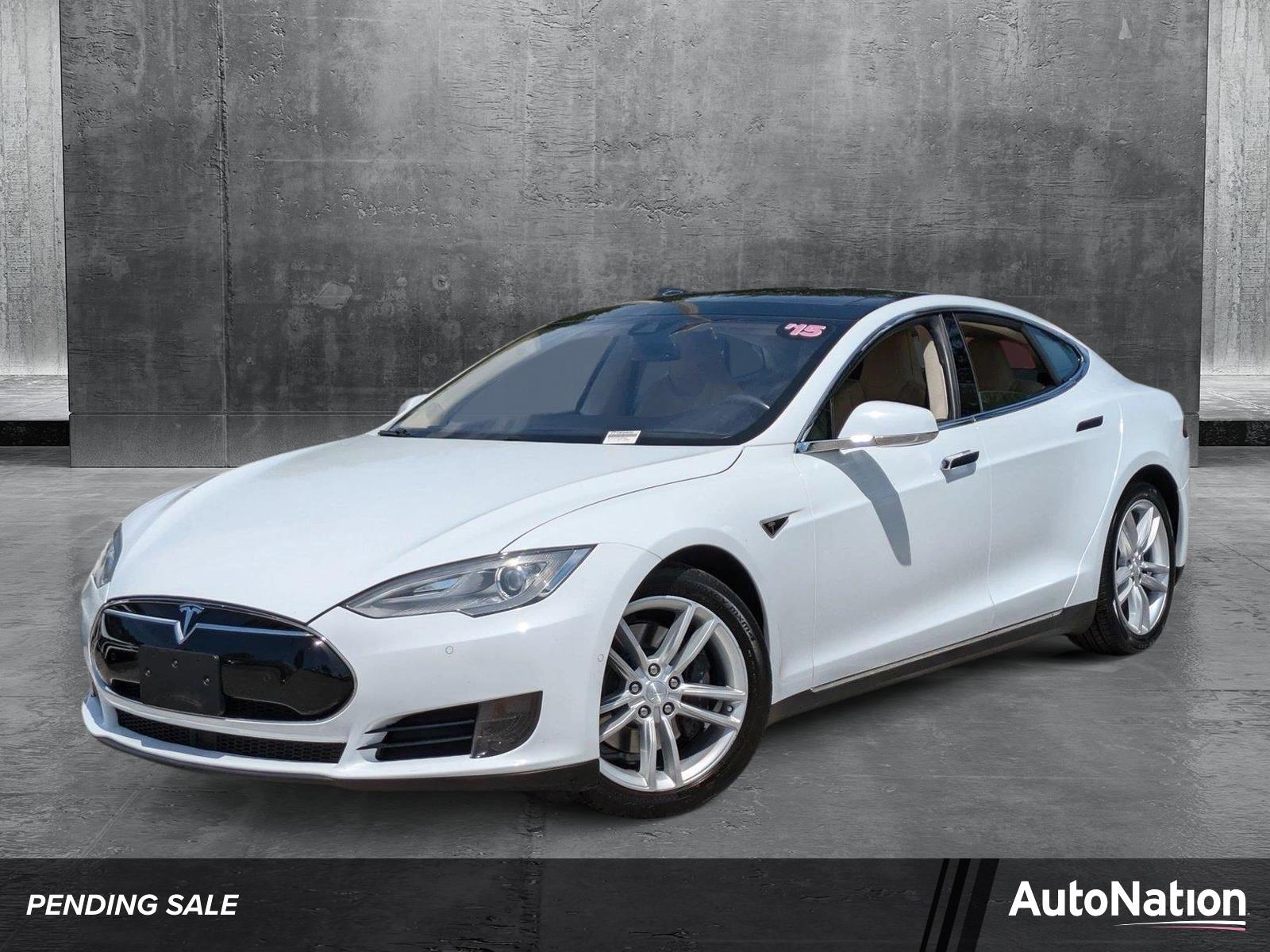 2015 Tesla Model S Vehicle Photo in Tampa, FL 33614