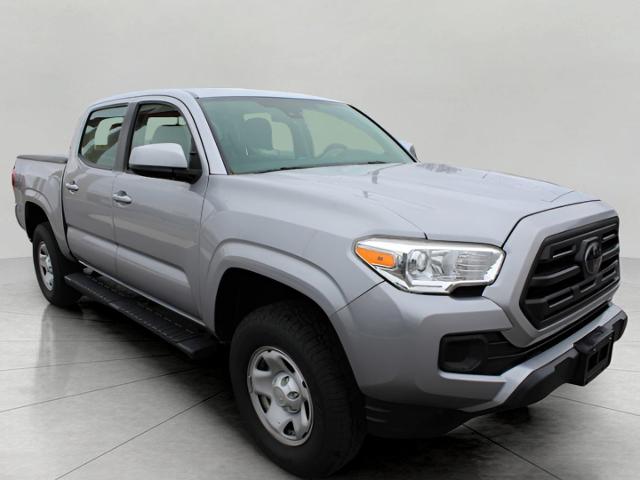 2018 Toyota Tacoma Vehicle Photo in Green Bay, WI 54304