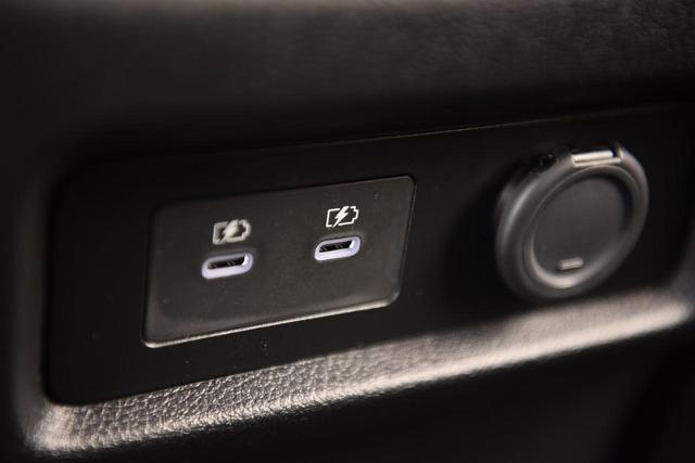2025 Nissan Armada Vehicle Photo in Ballwin, MO 63011