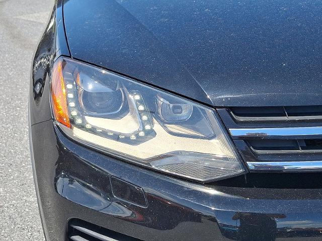 2012 Volkswagen Touareg Vehicle Photo in HARRISBURG, PA 17111-1033