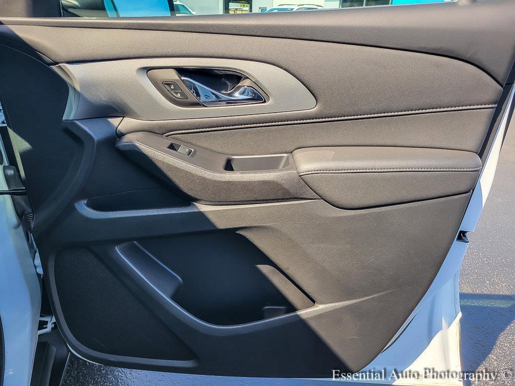 2022 Chevrolet Traverse Vehicle Photo in AURORA, IL 60503-9326