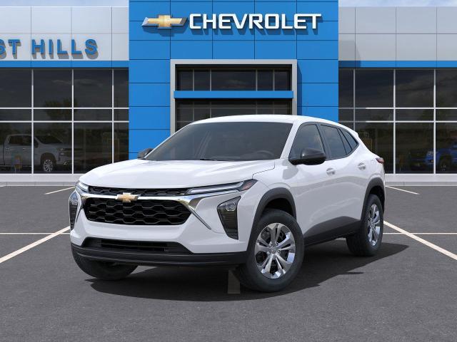 2025 Chevrolet Trax Vehicle Photo in Roslyn, NY 11576