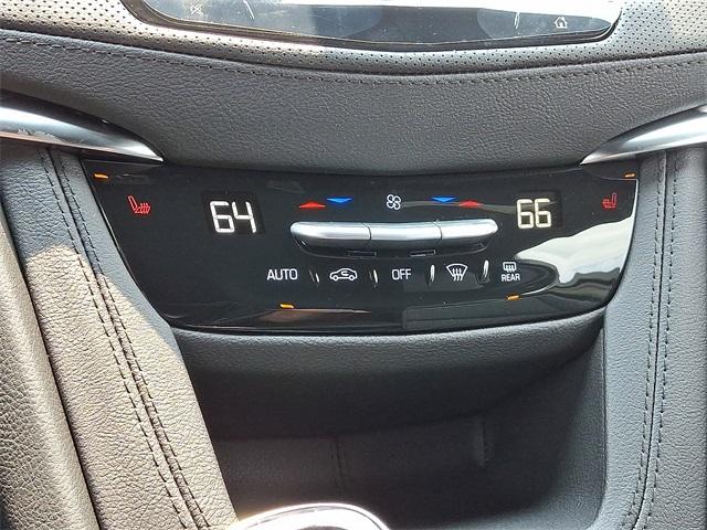 2025 Cadillac XT5 Vehicle Photo in ALLENTOWN, PA 18103-7399