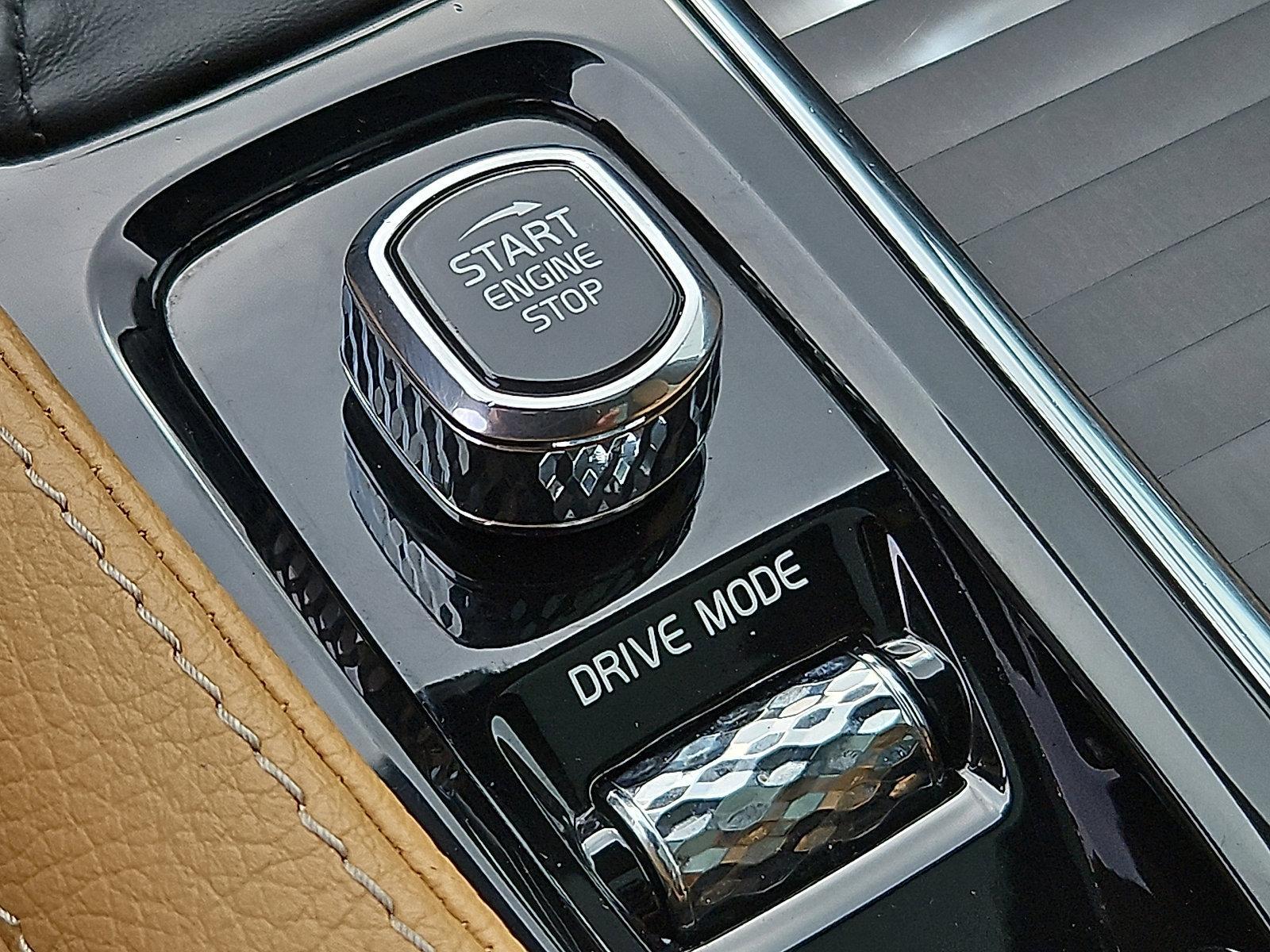 2018 Volvo XC90 Vehicle Photo in Trevose, PA 19053