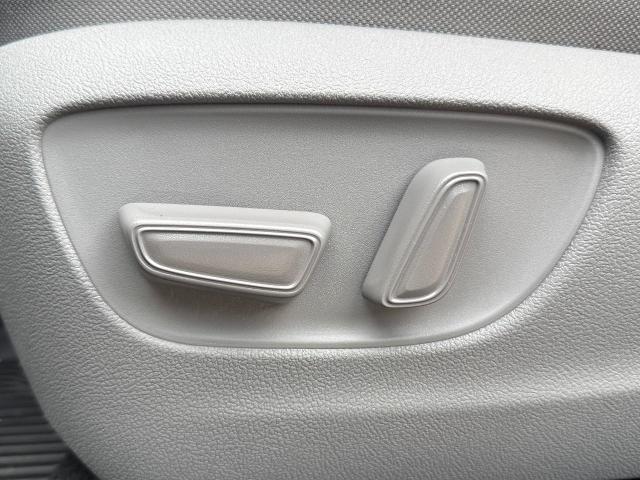 2023 Toyota Highlander Vehicle Photo in Appleton, WI 54914