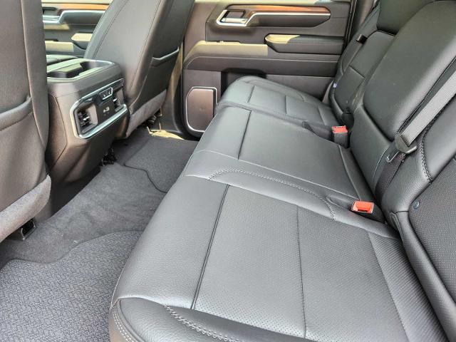 2024 GMC Sierra 2500 HD Vehicle Photo in DENTON, TX 76210-9321