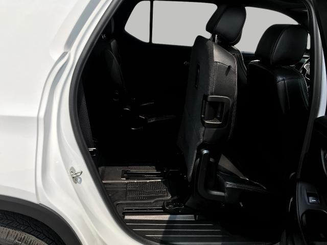 2023 Chevrolet Traverse Vehicle Photo in GREEN BAY, WI 54303-3330
