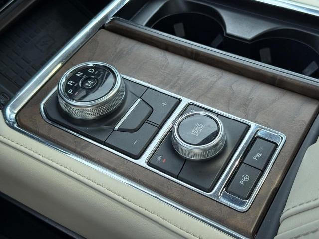 2020 Ford Expedition Max Vehicle Photo in COLUMBIA, MO 65203-3903
