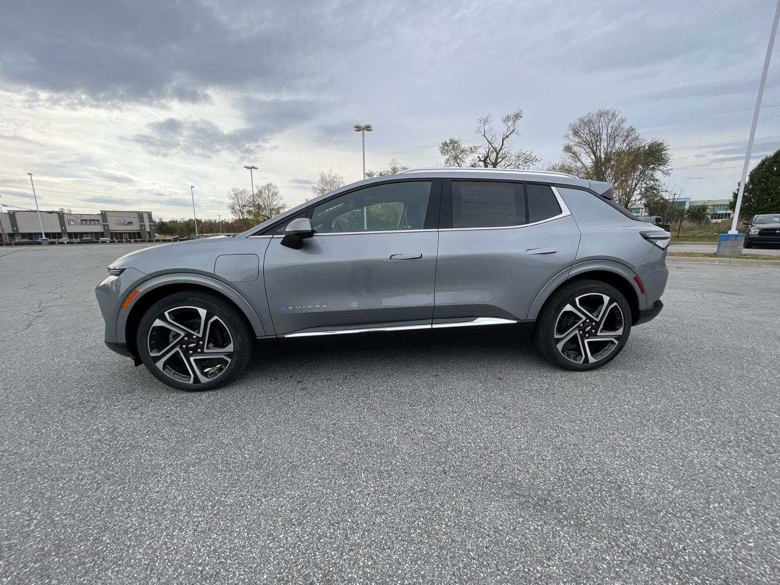 2025 Chevrolet Equinox EV Vehicle Photo in BENTONVILLE, AR 72712-4322