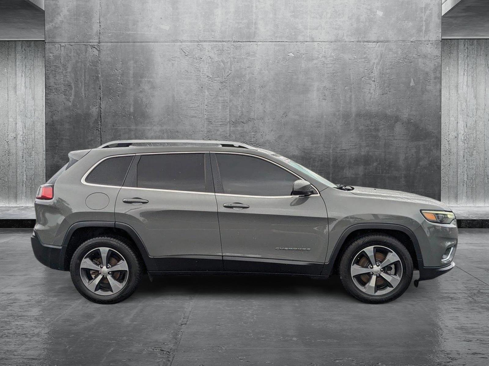 2019 Jeep Cherokee Vehicle Photo in Orlando, FL 32811