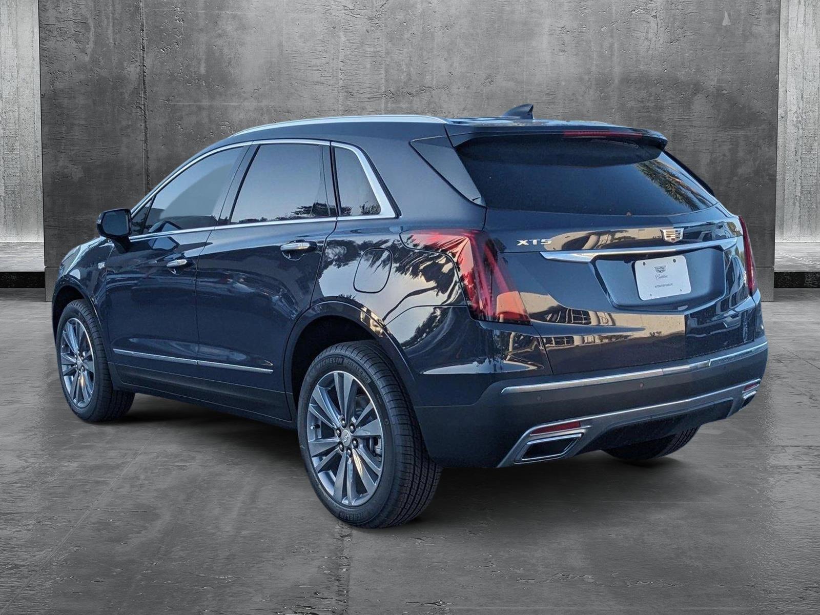 2025 Cadillac XT5 Vehicle Photo in WEST PALM BEACH, FL 33407-3296