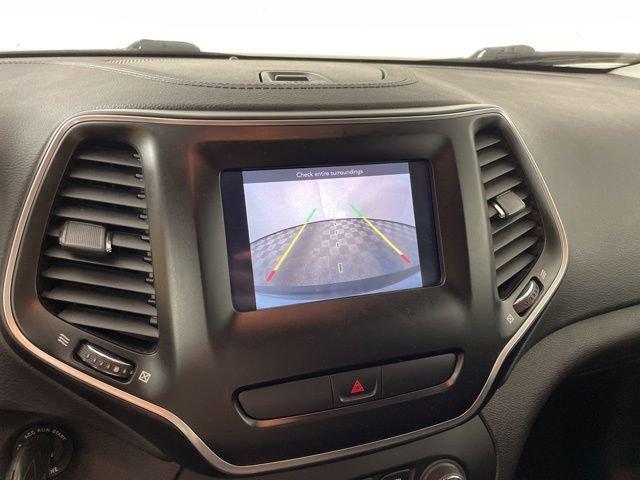 2020 Jeep Cherokee Vehicle Photo in PHOENIX, AZ 85014-3381