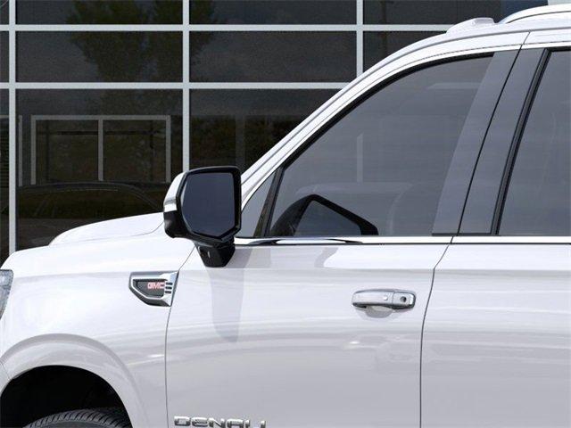 2025 GMC Yukon XL Vehicle Photo in PUYALLUP, WA 98371-4149