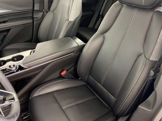 2024 Cadillac LYRIQ Vehicle Photo in ALLIANCE, OH 44601-4622
