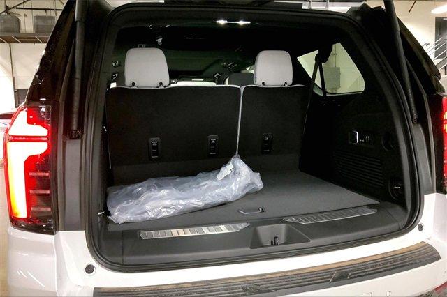 2025 Chevrolet Suburban Vehicle Photo in KANSAS CITY, MO 64114-4502
