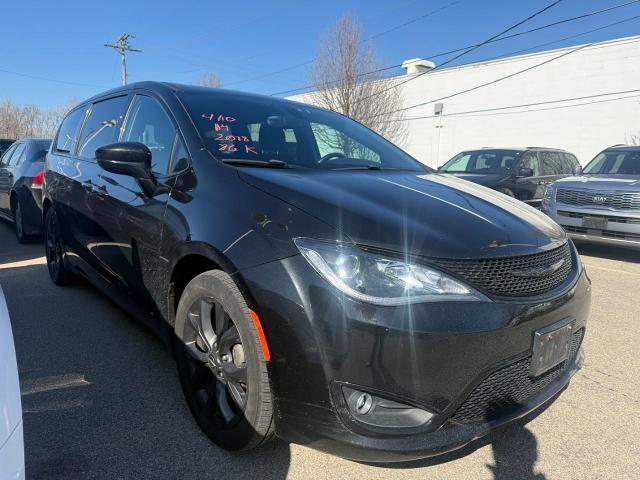 2018 Chrysler Pacifica Vehicle Photo in Appleton, WI 54914