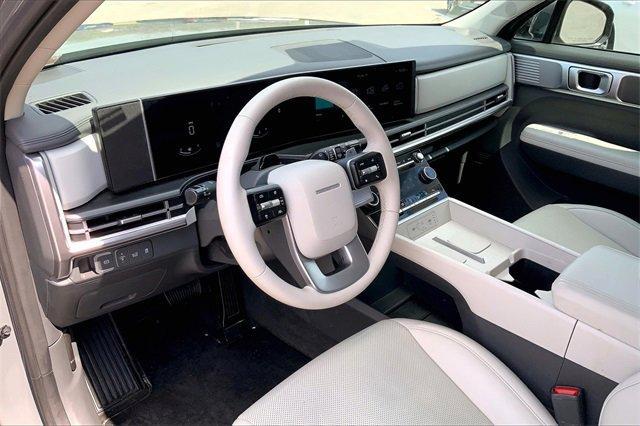 2024 Hyundai Santa Fe Vehicle Photo in KANSAS CITY, MO 64114-4502