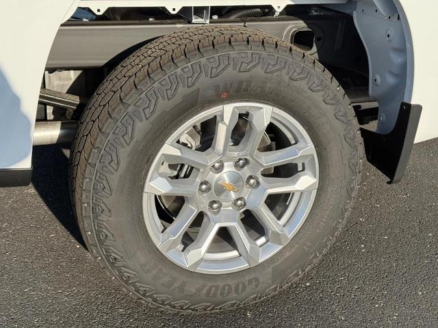 2025 Chevrolet Silverado 1500 Vehicle Photo in COLUMBIA, MO 65203-3903