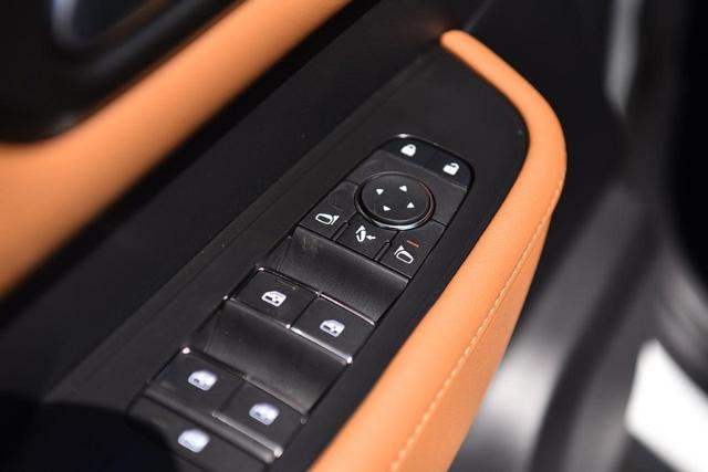 2025 Nissan Armada Vehicle Photo in Ballwin, MO 63011