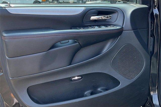 2019 Dodge Grand Caravan Vehicle Photo in INDEPENDENCE, MO 64055-1314
