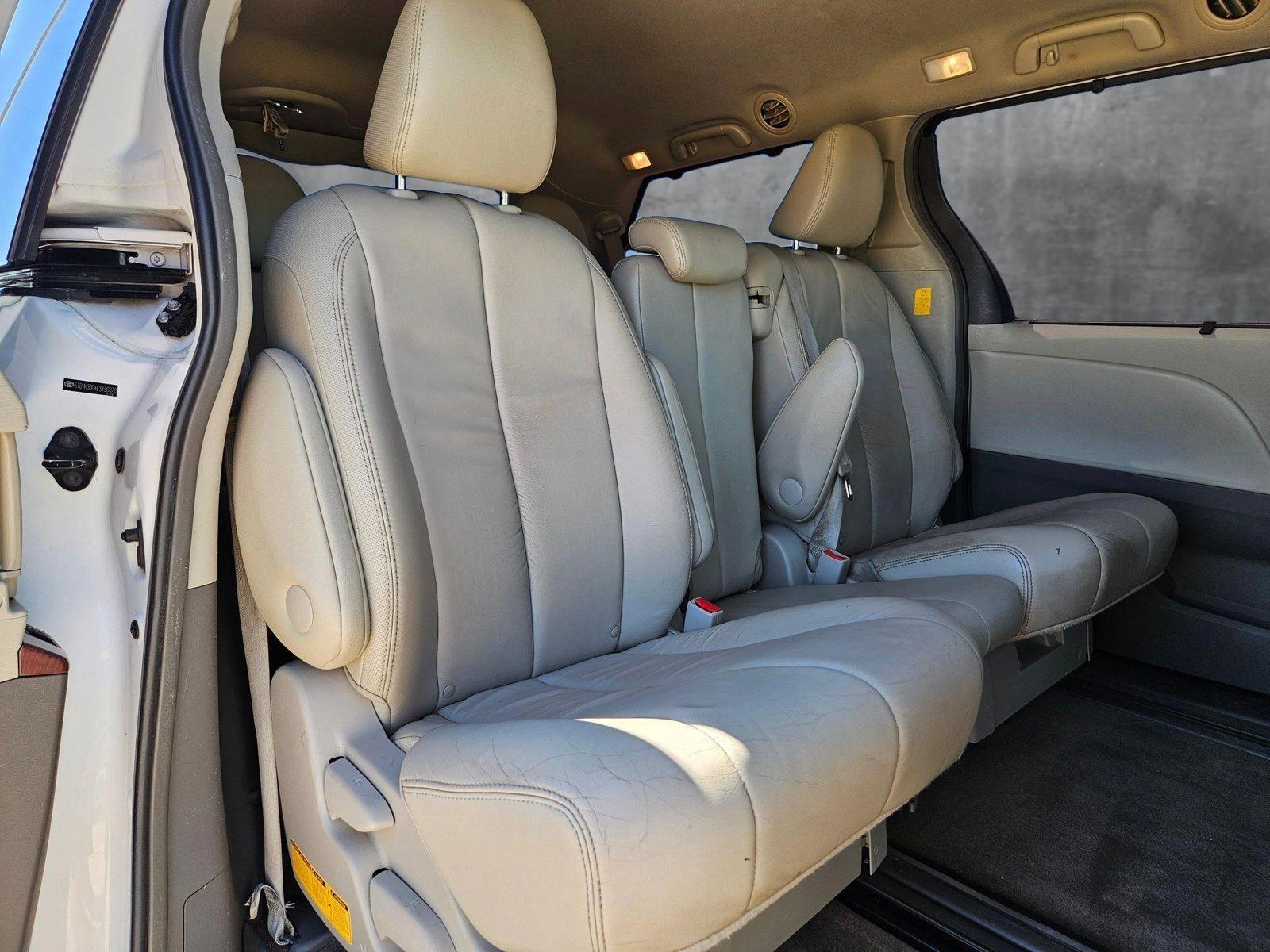 2014 Toyota Sienna Vehicle Photo in WACO, TX 76710-2592