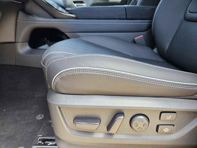 2025 INFINITI QX80 Vehicle Photo in Fort Worth, TX 76132