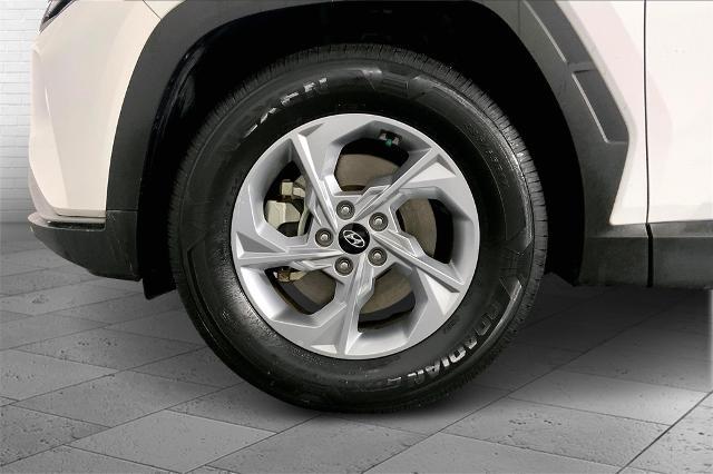 2024 Hyundai TUCSON Vehicle Photo in Lees Summit, MO 64086