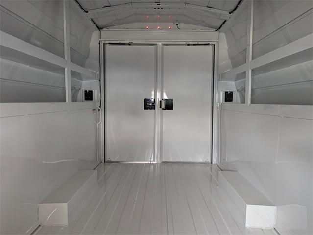 2024 Chevrolet Express Commercial Cutaway Vehicle Photo in ENGLEWOOD, CO 80113-6708