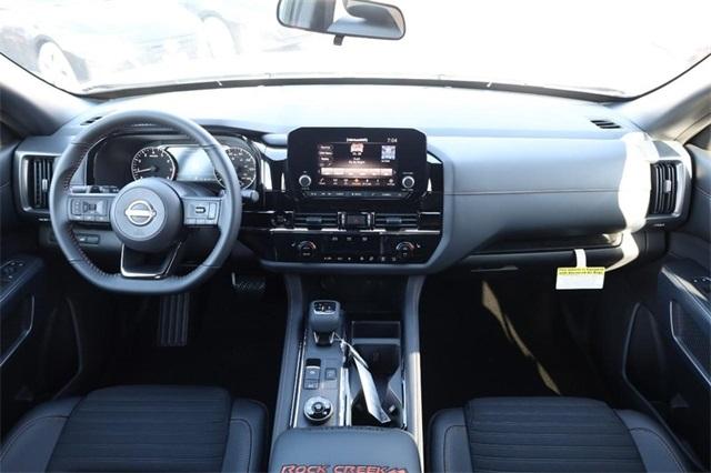 2025 Nissan Pathfinder Vehicle Photo in Hazelwood, MO 63042