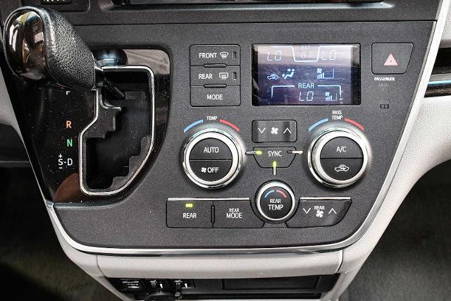 2016 Toyota Sienna Vehicle Photo in DALLAS, TX 75235