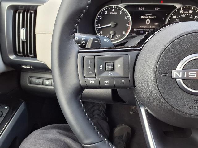 2025 Nissan Pathfinder Vehicle Photo in Oshkosh, WI 54904