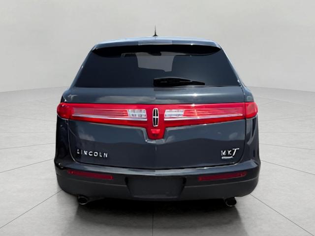 2014 Lincoln MKT Vehicle Photo in Neenah, WI 54956