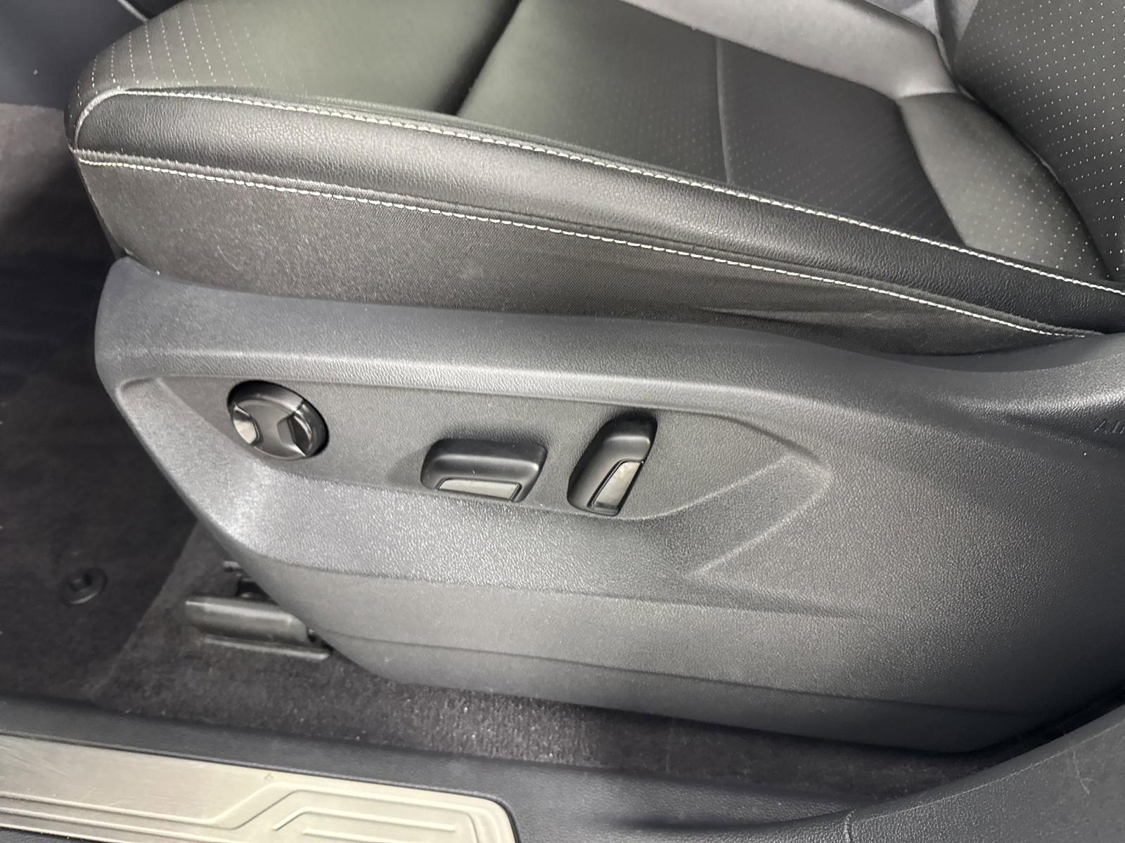 2023 Volkswagen Atlas Vehicle Photo in Georgetown, TX 78626