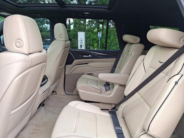 2021 Cadillac Escalade Vehicle Photo in TREVOSE, PA 19053-4984